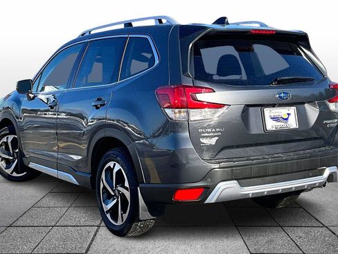 Used 2024 Subaru Forester Touring image 2
