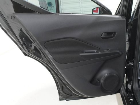 Used 2024 Nissan Kicks S FWD image 27
