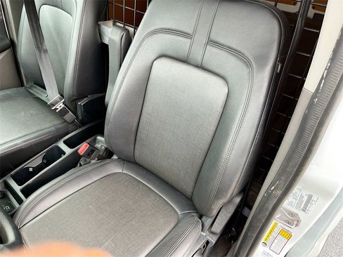 Used 2022 Ford Transit Connect XL image 20