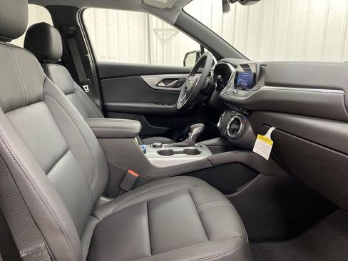 Used 2022 Chevrolet Blazer LT w/ Midnight/Sport Edition AWD/4WD image 21