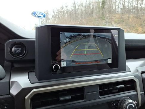 Used 2024 Toyota Tacoma SR5 image 29