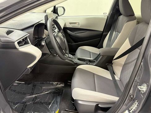 Certified 2025 Toyota Corolla LE w/ Carpet Mat Package (TMS) AWD/4WD image 13