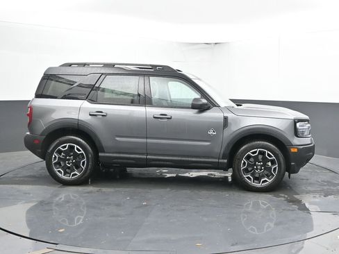 New 2025 Ford Bronco Sport Outer Banks AWD/4WD image 3