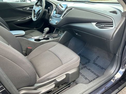 Used 2023 Chevrolet Malibu LT image 26