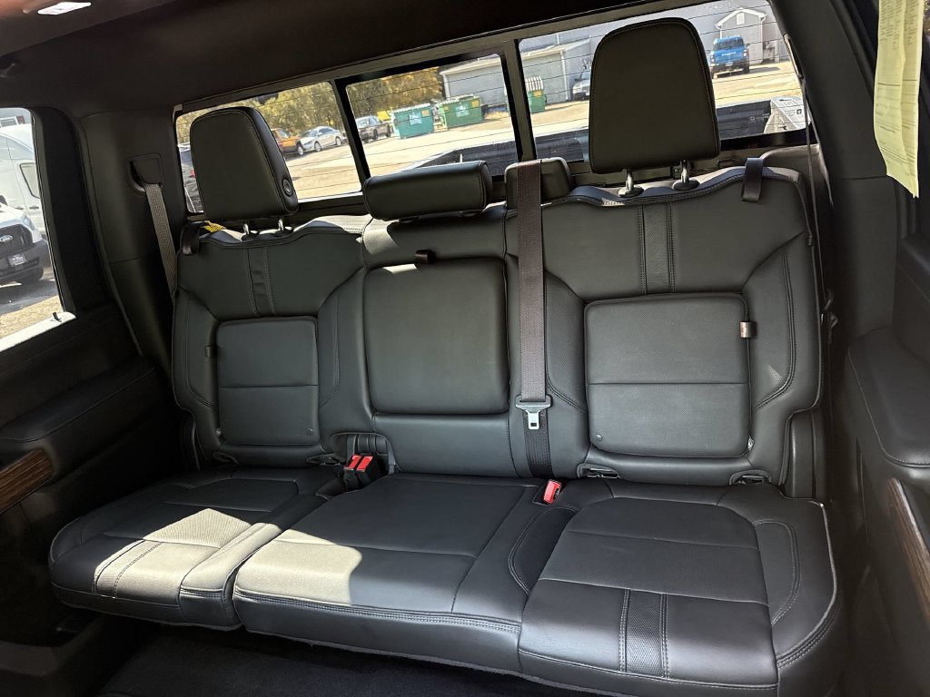 Used 2020 Chevrolet Silverado 3500 High Country w/ Z71 Off-Road Package AWD/4WD image 23
