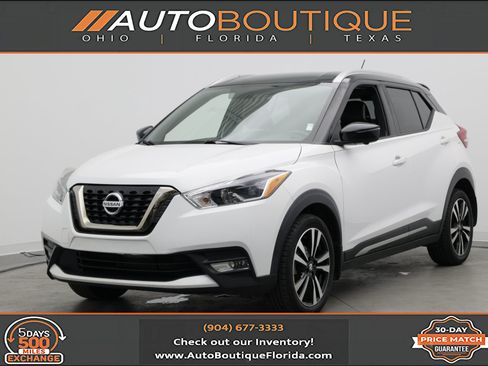 Used 2019 Nissan Kicks SR w/ SR Premium Package FWD image 1