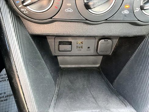 Used 2017 Toyota Yaris iA image 23