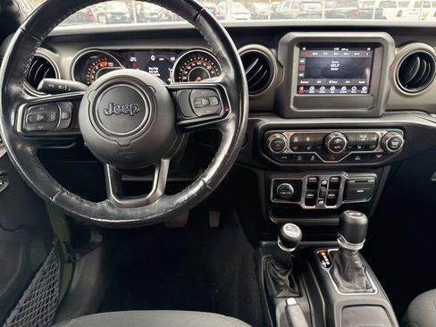 Used 2021 Jeep Wrangler Unlimited Sport image 22