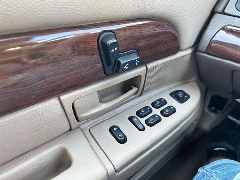 Used 2003 Mercury Grand Marquis LS image 18