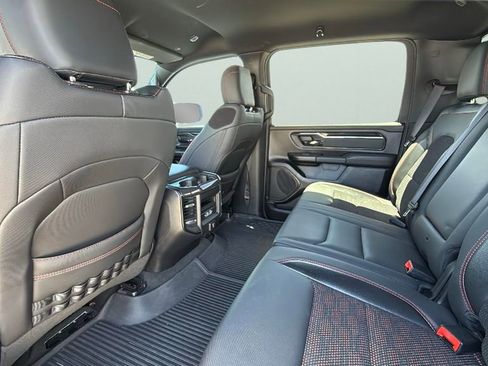 Used 2022 RAM 1500 Big Horn w/ Built-to-serve Edition AWD/4WD image 28