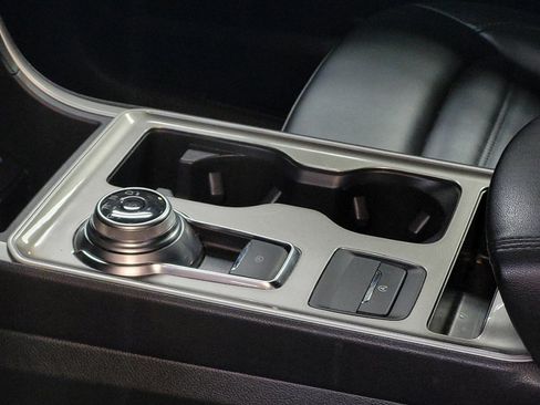 Used 2023 Ford Edge SEL image 26