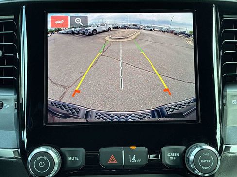New 2026 RAM 1500 Express AWD/4WD image 22