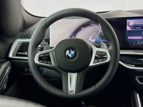 New 2026 BMW X6 xDrive40i w/ Climate Comfort Package image 11