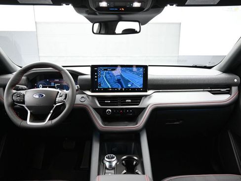 New 2026 Ford Explorer ST-Line image 22