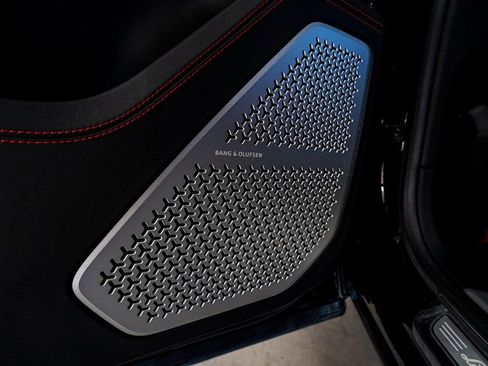 Used 2021 Lamborghini Urus image 63