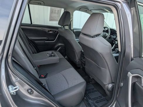 Used 2024 Toyota RAV4 XLE image 27
