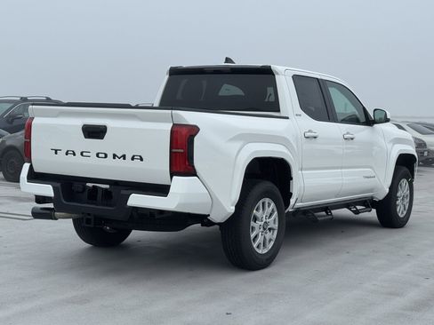 New 2026 Toyota Tacoma SR5 image 13