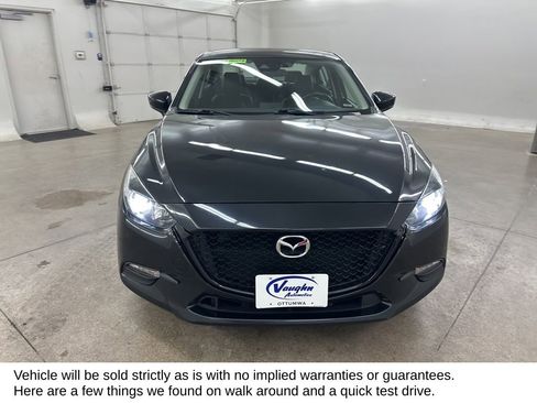 Used 2017 MAZDA MAZDA3 Touring image 4