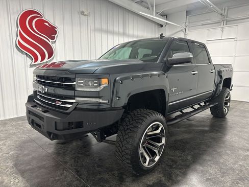 Used 2018 Chevrolet Silverado 1500 LTZ Z71 w/ LTZ Plus Package AWD/4WD image 1
