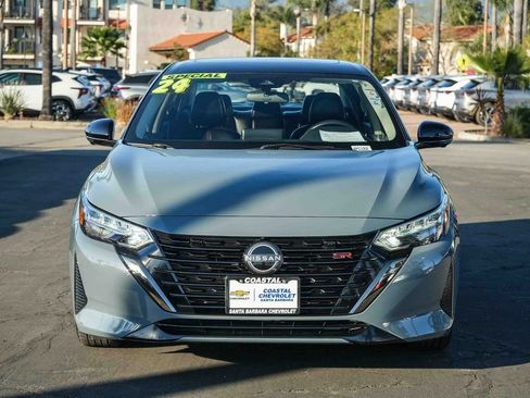 Used 2024 Nissan Sentra SR w/ SR Premium Package image 2