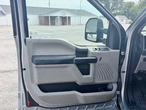Used 2020 Ford F350 XL w/ Power Equipment Group AWD/4WD image 9