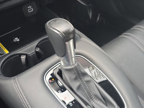 Certified 2023 Honda HR-V EX-L image 27
