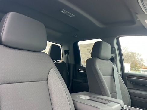 New 2026 GMC Sierra 1500 Elevation image 13