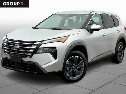 Used 2024 Nissan Rogue SV