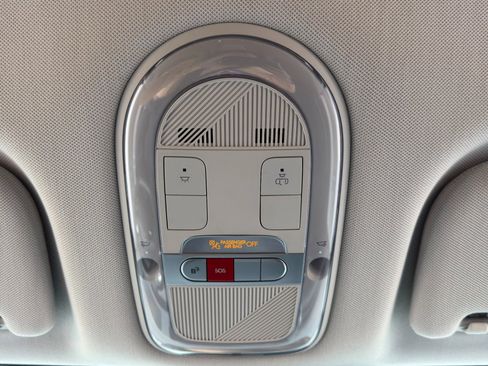 Used 2024 Hyundai Ioniq 5 SE image 29