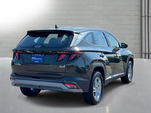 Used 2026 Hyundai Tucson SE AWD/4WD image 6