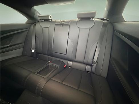 Used 2023 BMW 230i Coupe w/ Premium Package image 35