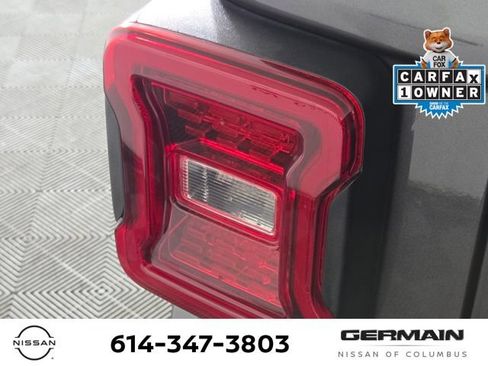 Used 2021 Jeep Wrangler Unlimited Sahara AWD/4WD image 16
