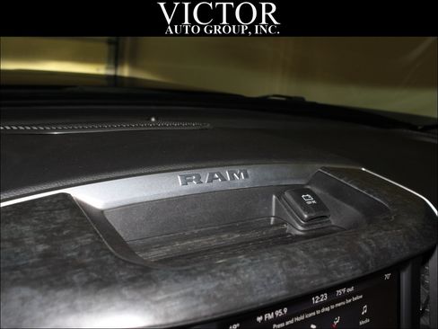 Used 2021 RAM 1500 Big Horn image 35