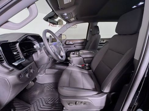 Used 2023 Chevrolet Silverado 1500 LT Trail Boss AWD/4WD image 10