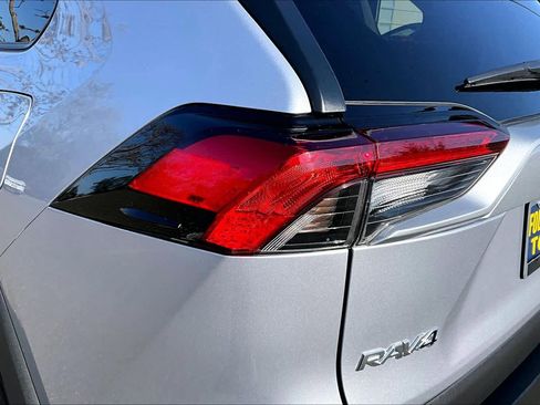 Used 2024 Toyota RAV4 LE image 28