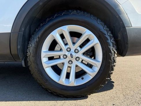 Used 2017 Ford Explorer 4WD image 8