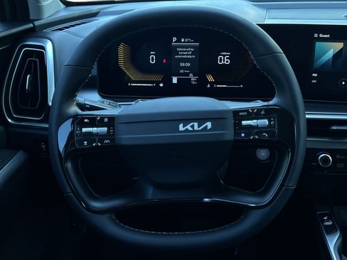New 2026 Kia Sorento S w/ S Panoramic Sunroof Package FWD image 39