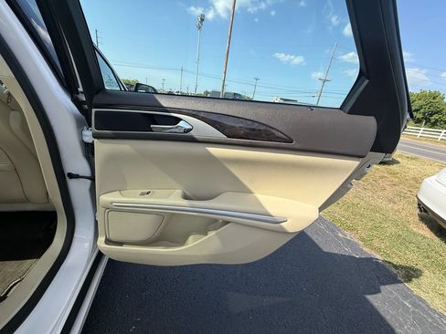 Used 2014 Lincoln MKZ Hybrid w/ Equipment Group 202A Reserve FWD image 19