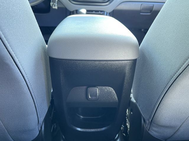 Certified 2022 Chevrolet Colorado W/T w/ Custom Special Edition AWD/4WD image 19
