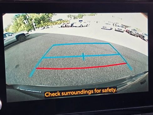 Used 2025 Toyota Highlander XSE AWD/4WD image 31