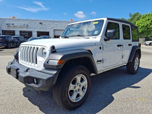 Used 2023 Jeep Wrangler Unlimited Sport AWD/4WD image 3