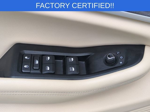 Certified 2025 Jeep Grand Cherokee Limited AWD/4WD image 14
