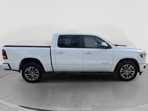Used 2022 RAM 1500 Laramie AWD/4WD image 2