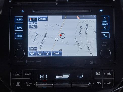 Used 2017 Toyota Prius Four image 17