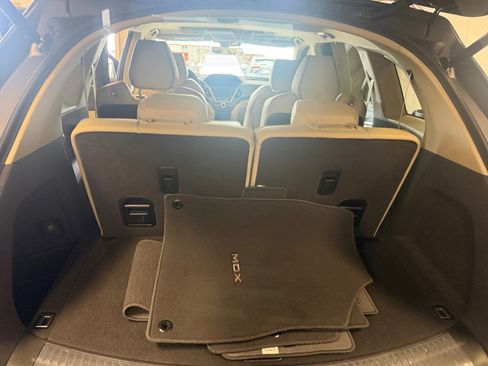 Used 2019 Acura MDX SH-AWD w/ Advance Package image 19
