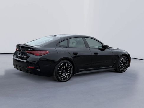 New 2026 BMW 430i xDrive w/ M Sport Package image 10