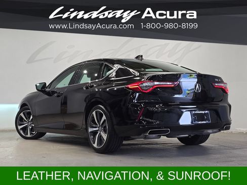 Used 2025 Acura TLX w/ Technology Package FWD image 4