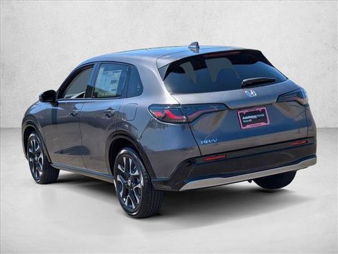 Used 2026 Honda HR-V EX-L image 8