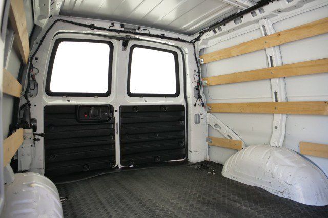 Used 2021 Chevrolet Express 2500 w/ Driver Convenience Package RWD image 11