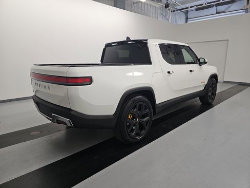 Used 2024 Rivian R1T Adventure AWD/4WD image 5